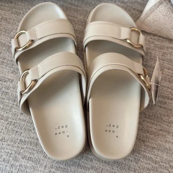 NWT A New Day Marcy Cream and Gold Sandals with Adjustable Straps - Picture 5 of 7